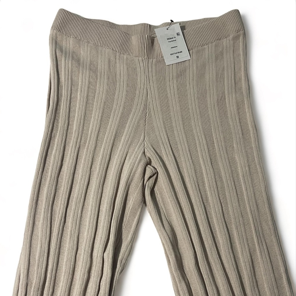 Cotton on Women's Foxy Knit Pants, Size M, New - Picture 3 of 8